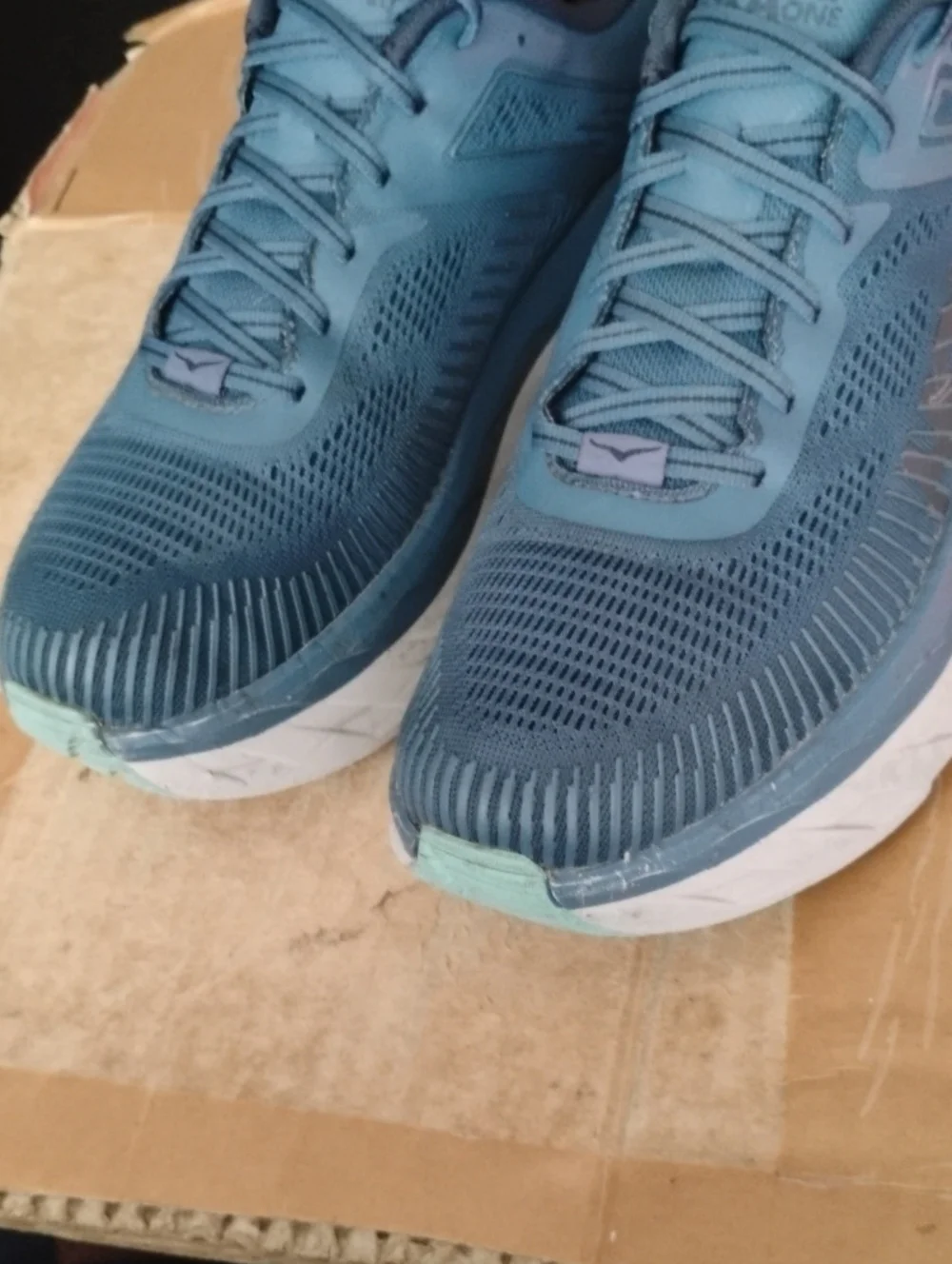 HOKA One One Bondi 7